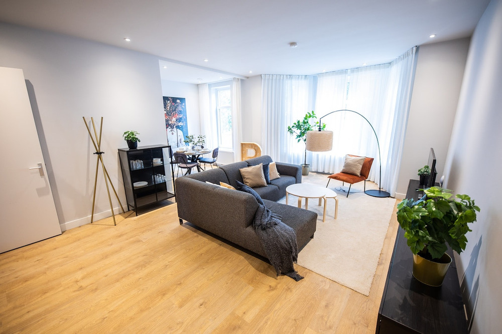 Sleek City Center 2BDR Apartment VP preview