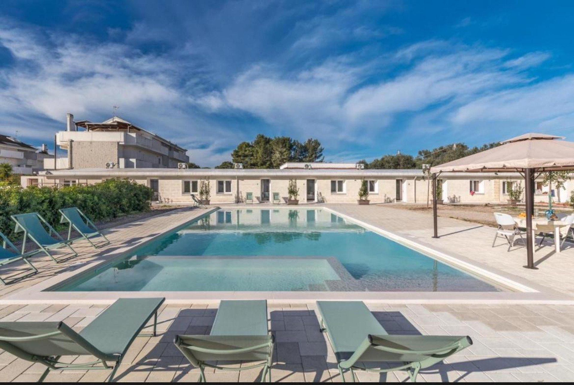 Outdoor Swimming Pool