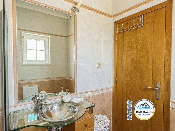 Bathroom 2