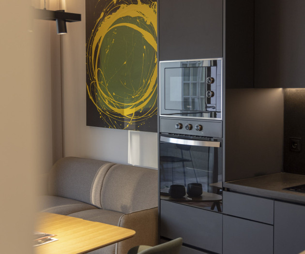 Sophisticated 2-bedroom flat, Ave Novas 4A