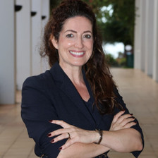 Luísa R.
