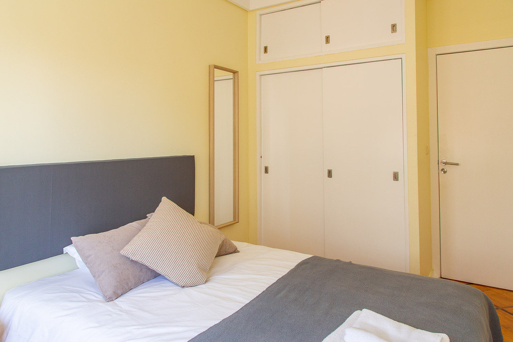 #5 Sunny Bedroom in Saldanha