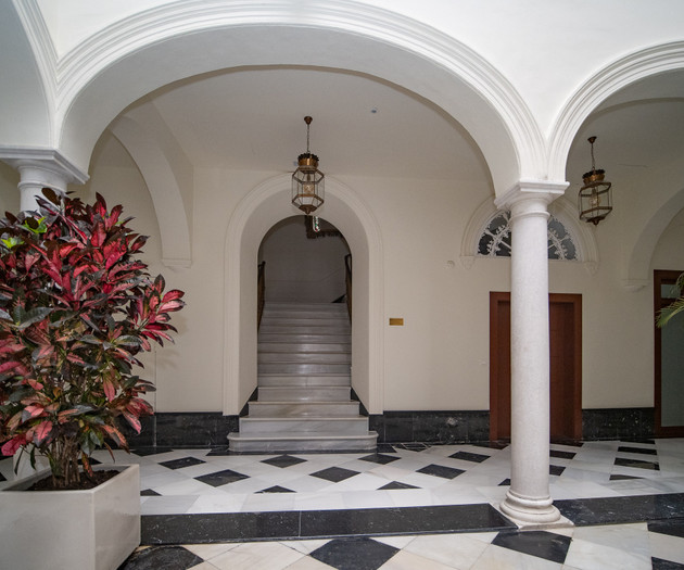 Renovated Palace by the beach in Cadiz