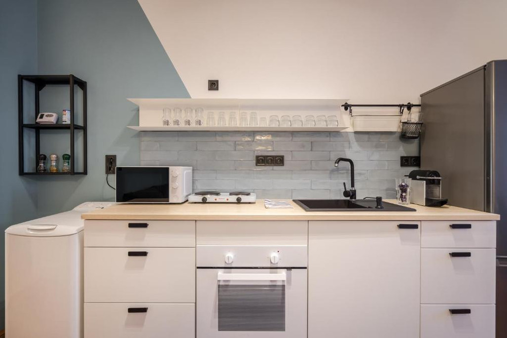 4-bedroom + 2-bathroom spacious flat near to SOTE