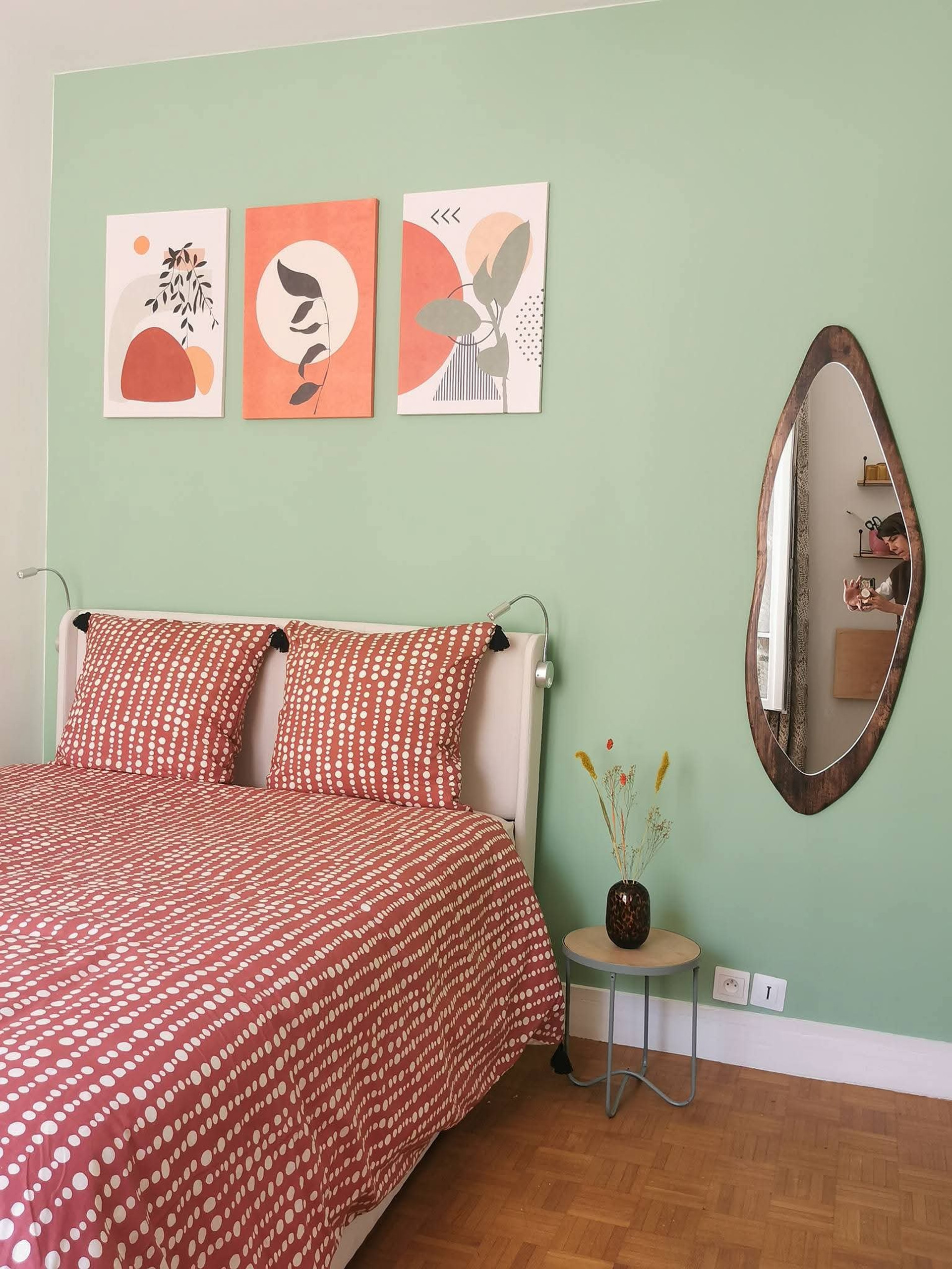 Bedroom bed with mirror view