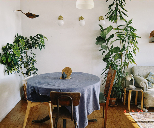 🌿 Bright & Cozy Home — More Than Just a Flat