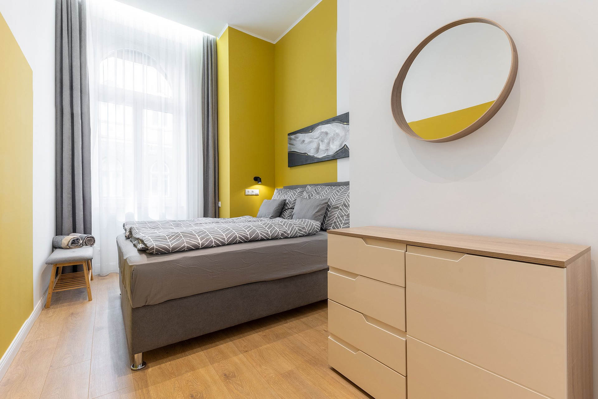 Yellow room