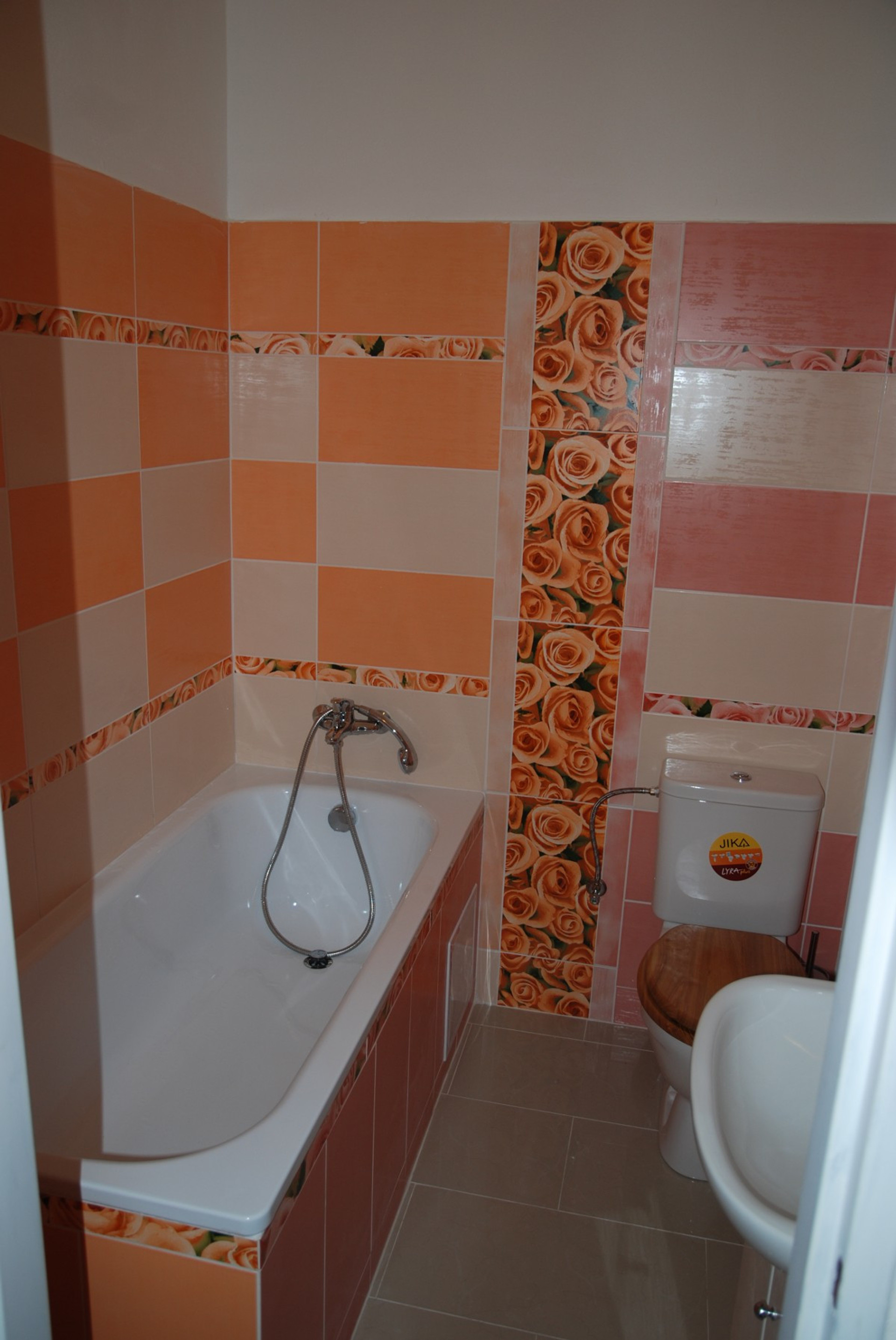 Bathroom - Bathtub