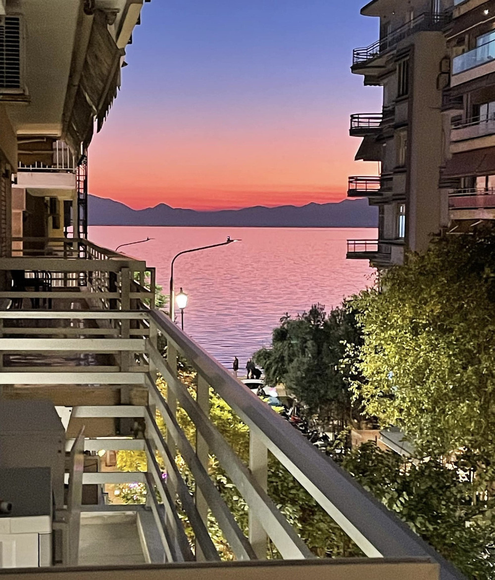 Thessaloniki center sea view apartment for rent preview