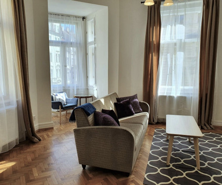 Modern 2 bedroom apartment in Vinohrady