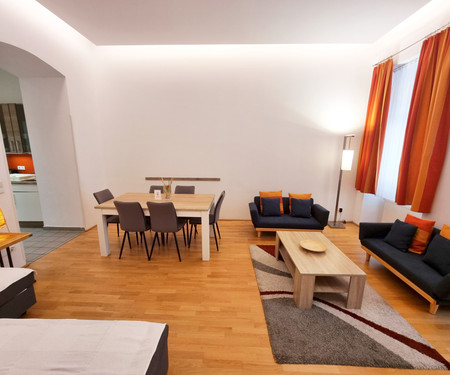 Design Two-Bedroom Apt. - GAL Apartments Vienna***