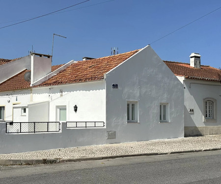 House for rent - Santo Estevão