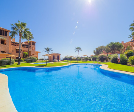 Cubo's Marbella Apartment Golf & Parking