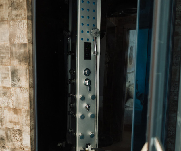 Steam shower cabin