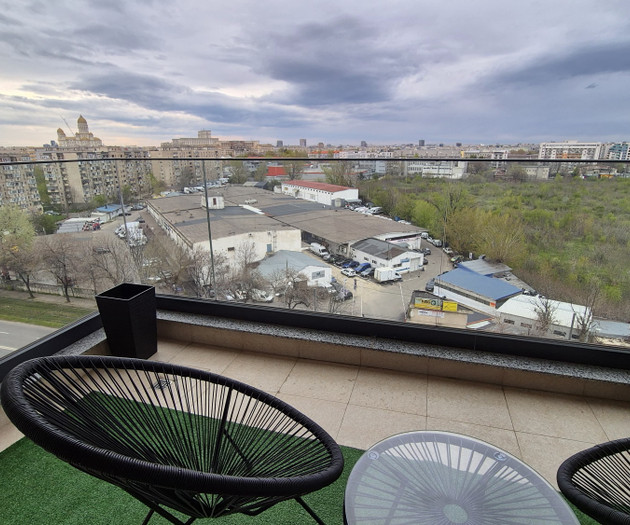 Luxury Skyline Suite at Central Address