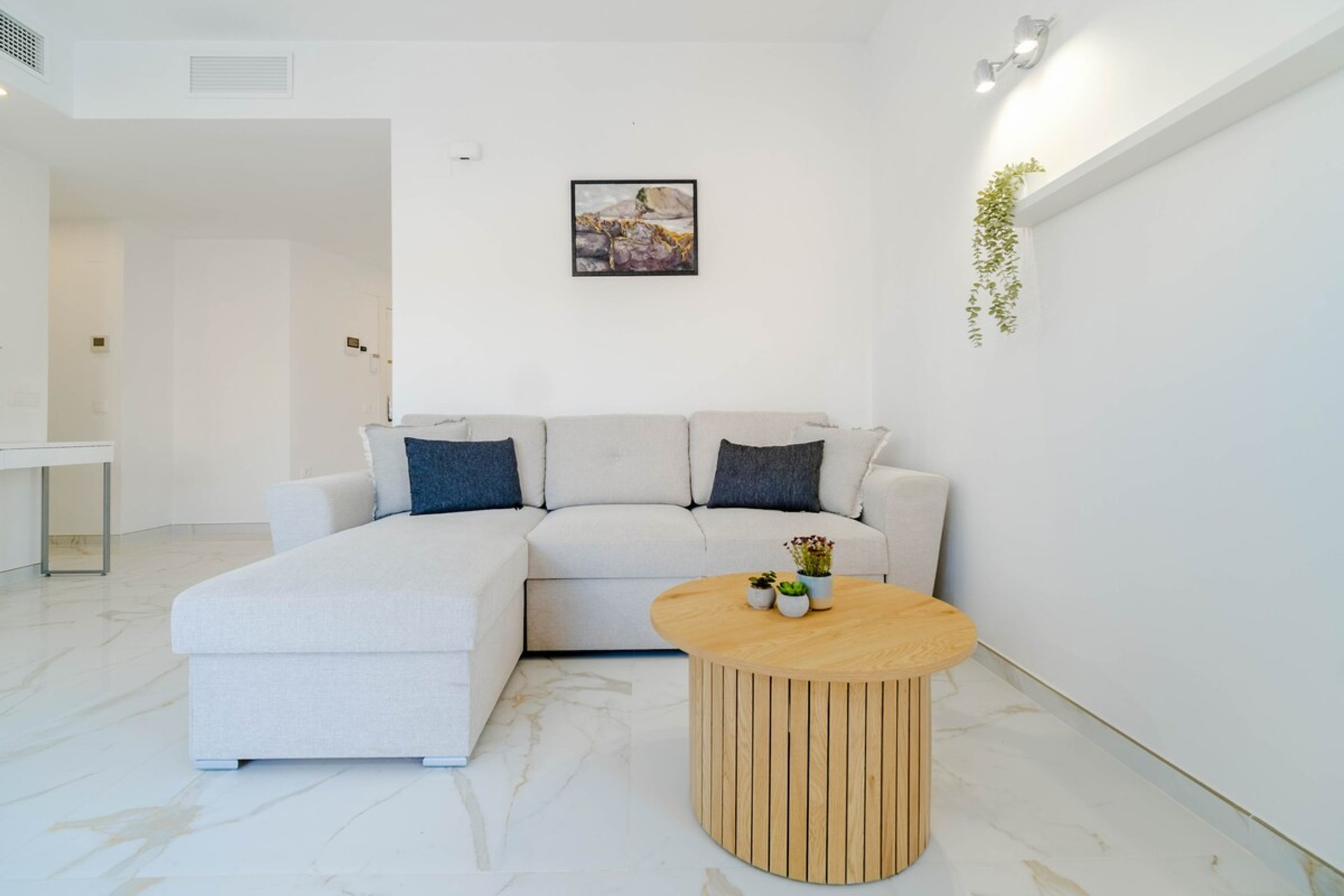 Living room image 4