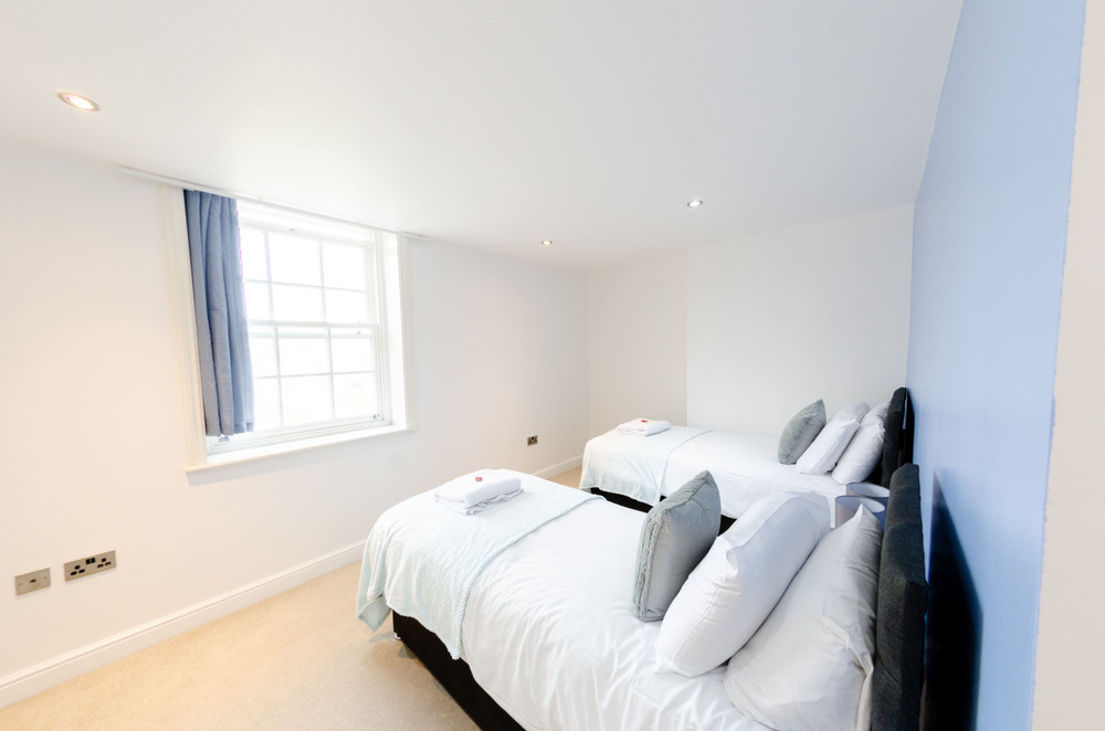 Charlotte House: Prime Location Urban Nest – 2BED preview