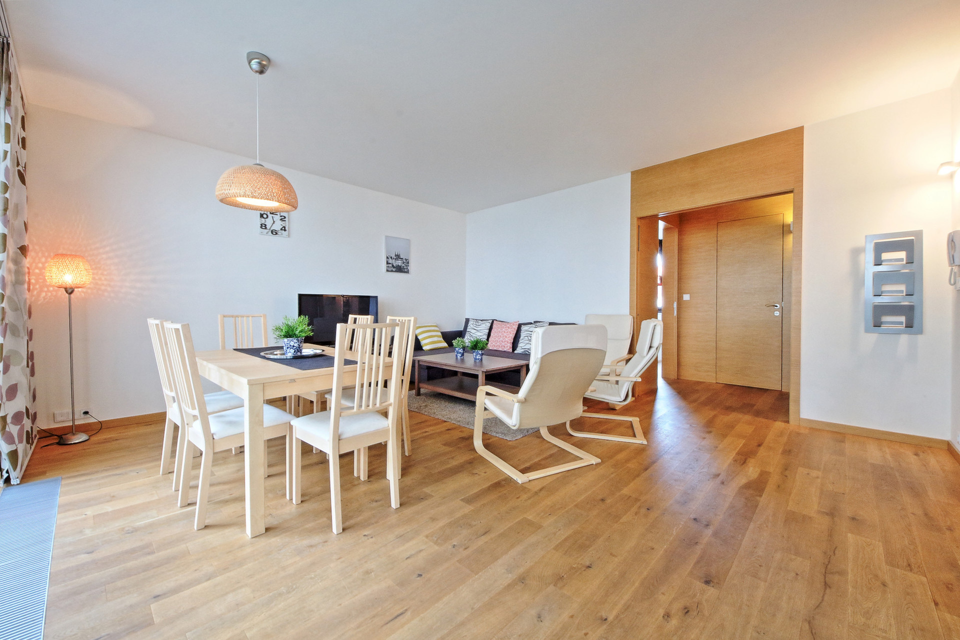 spacious living room