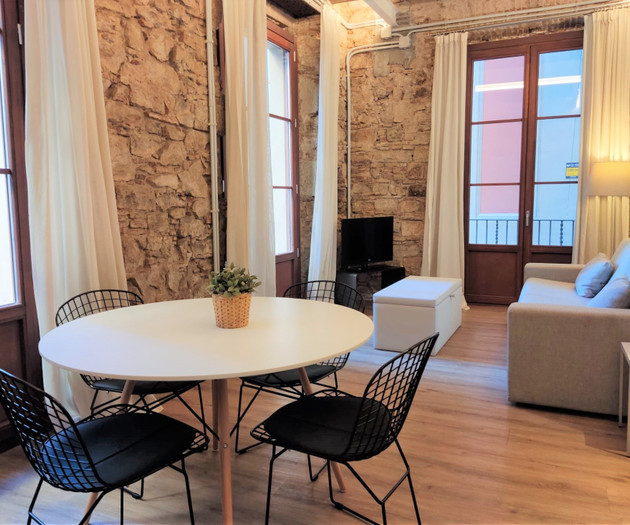 Studio of 40m2 renovated and furnished apartment l