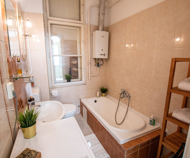 Akácfa utca 18. - room no2.