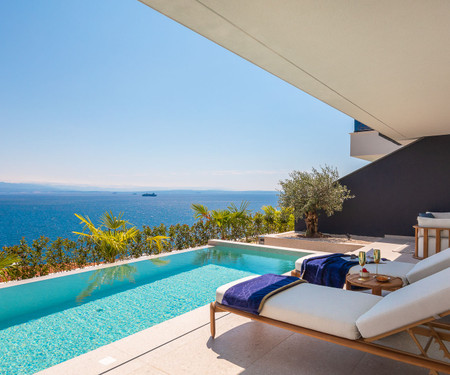 Super Luxury on Adriatic Coast (Croatia)