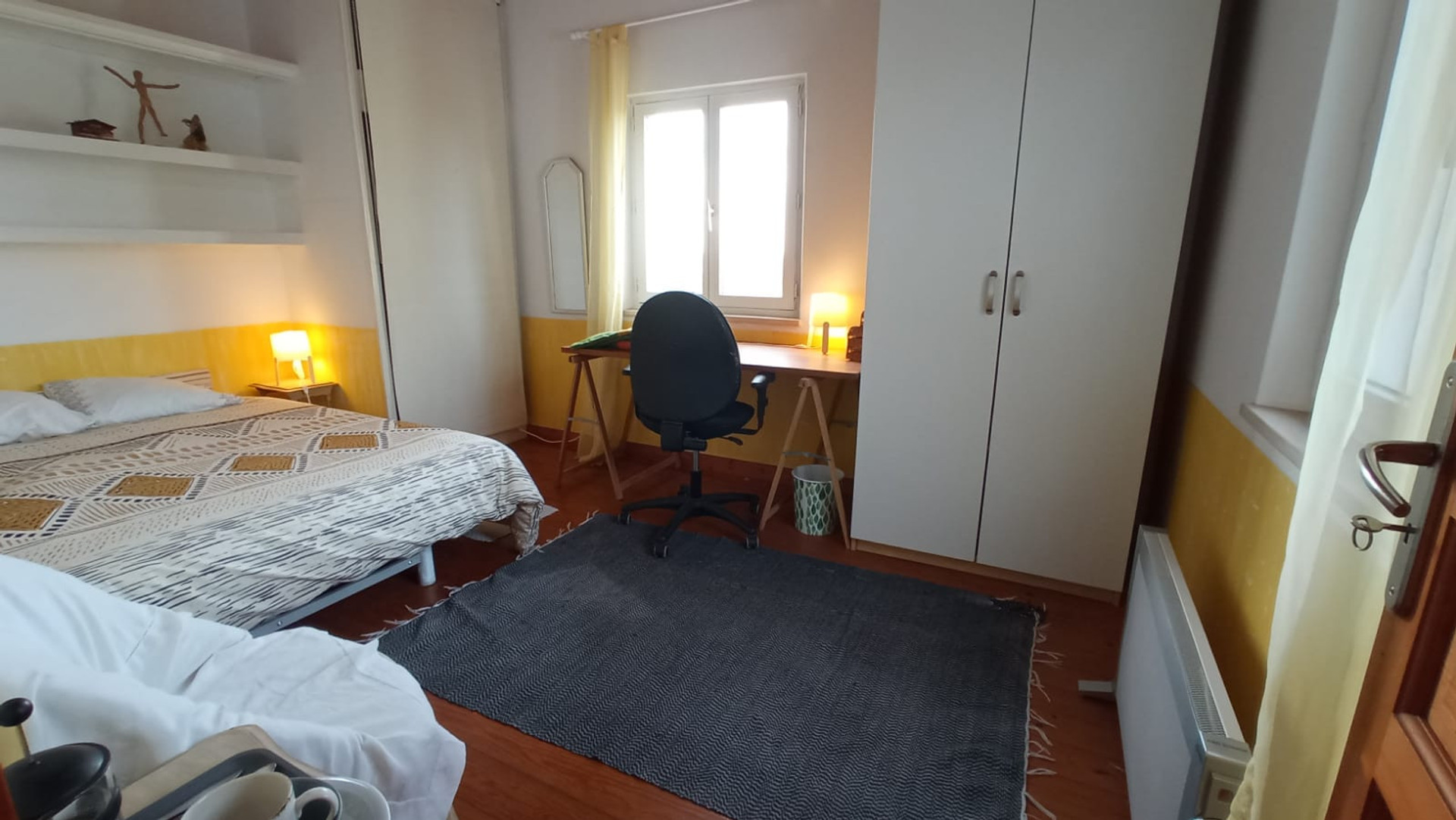 Bright double bed room 1