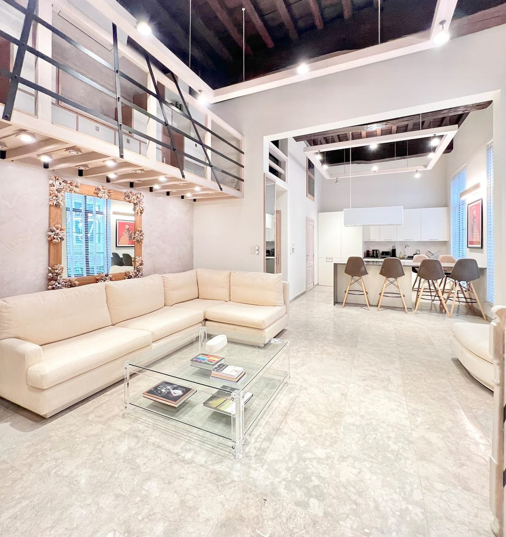 Luxury on Rue Haute preview