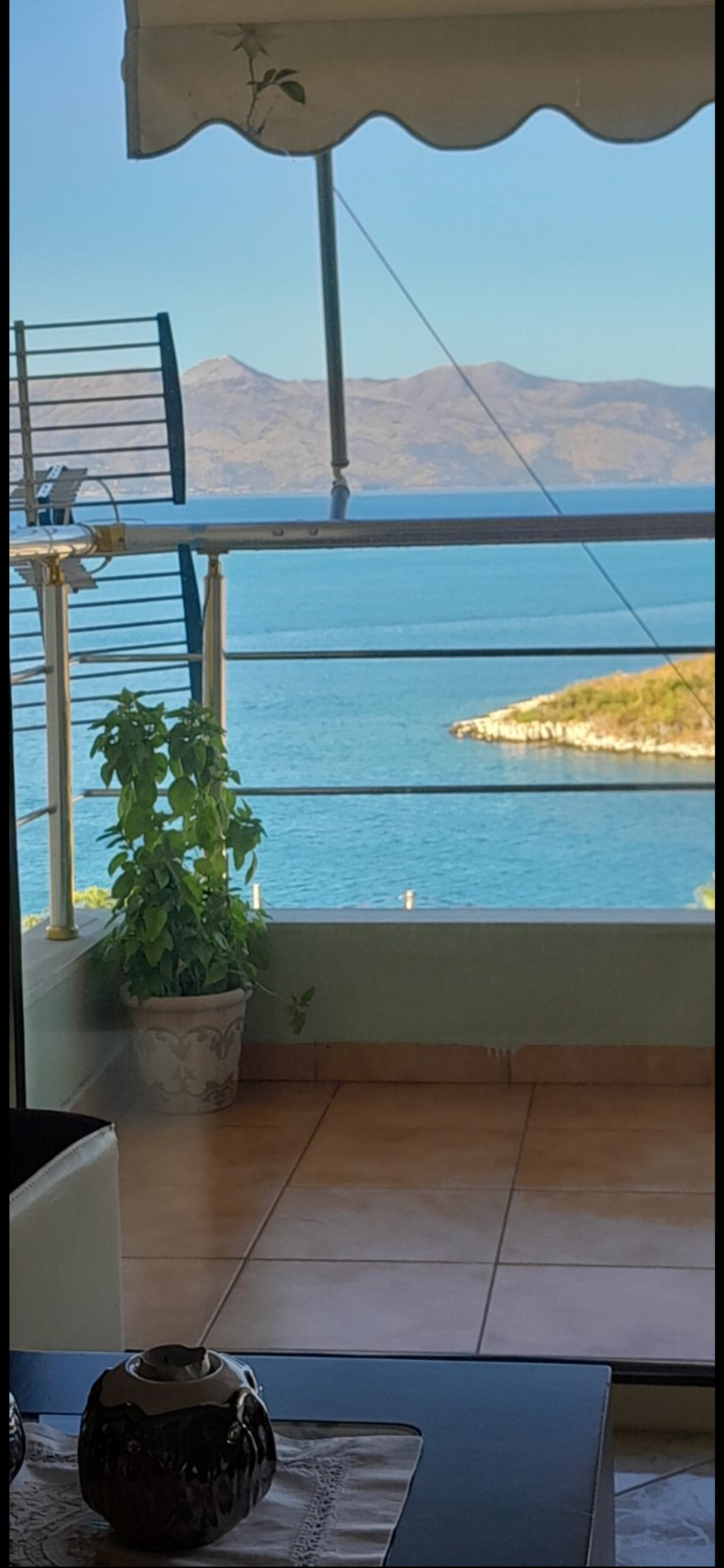 Balcony with sea and mountain view