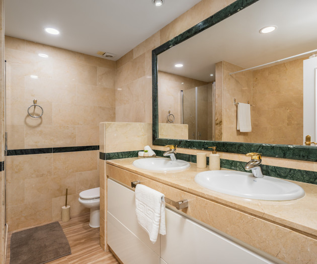 Apartamento Residencial en Marbella con Piscina