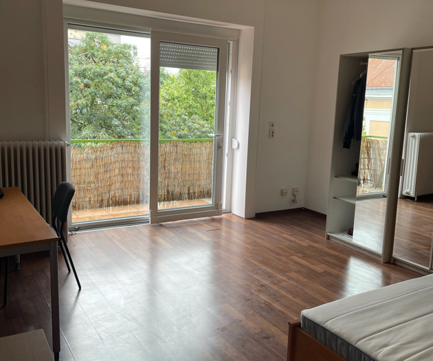 Panorámás polgári lakás Szeged belvárosában
