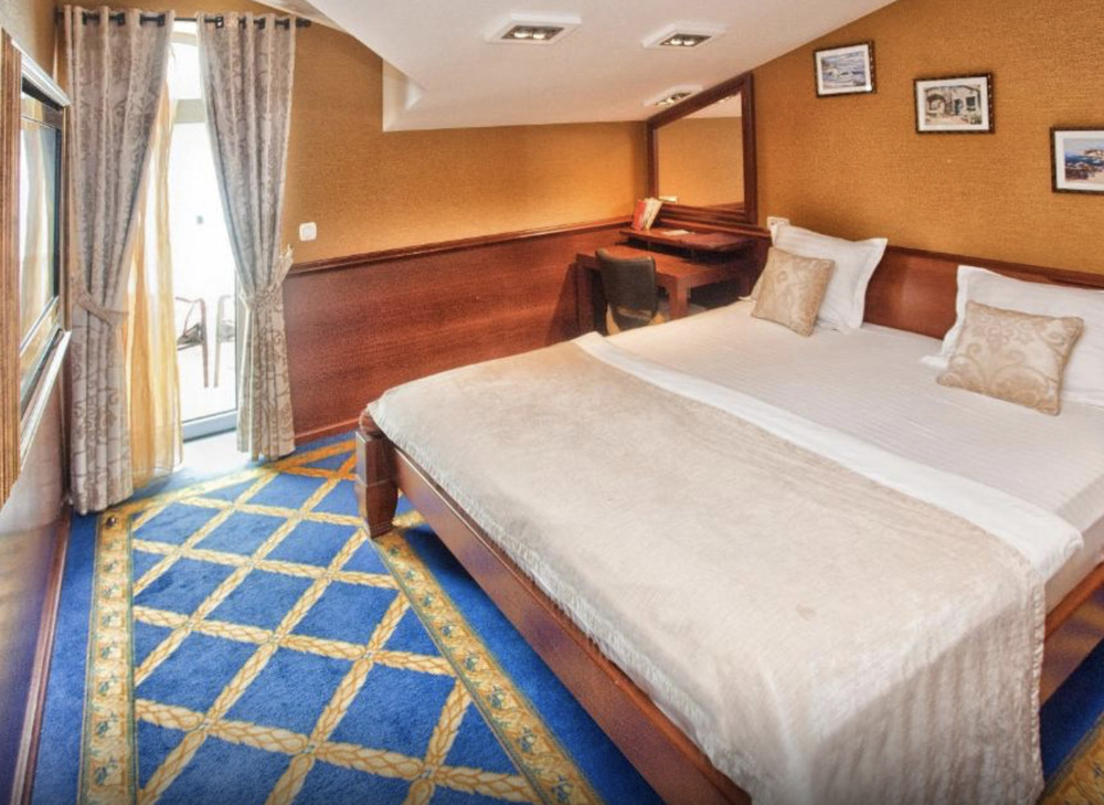 Deluxe Studio with Bath -Luxury sea residence preview