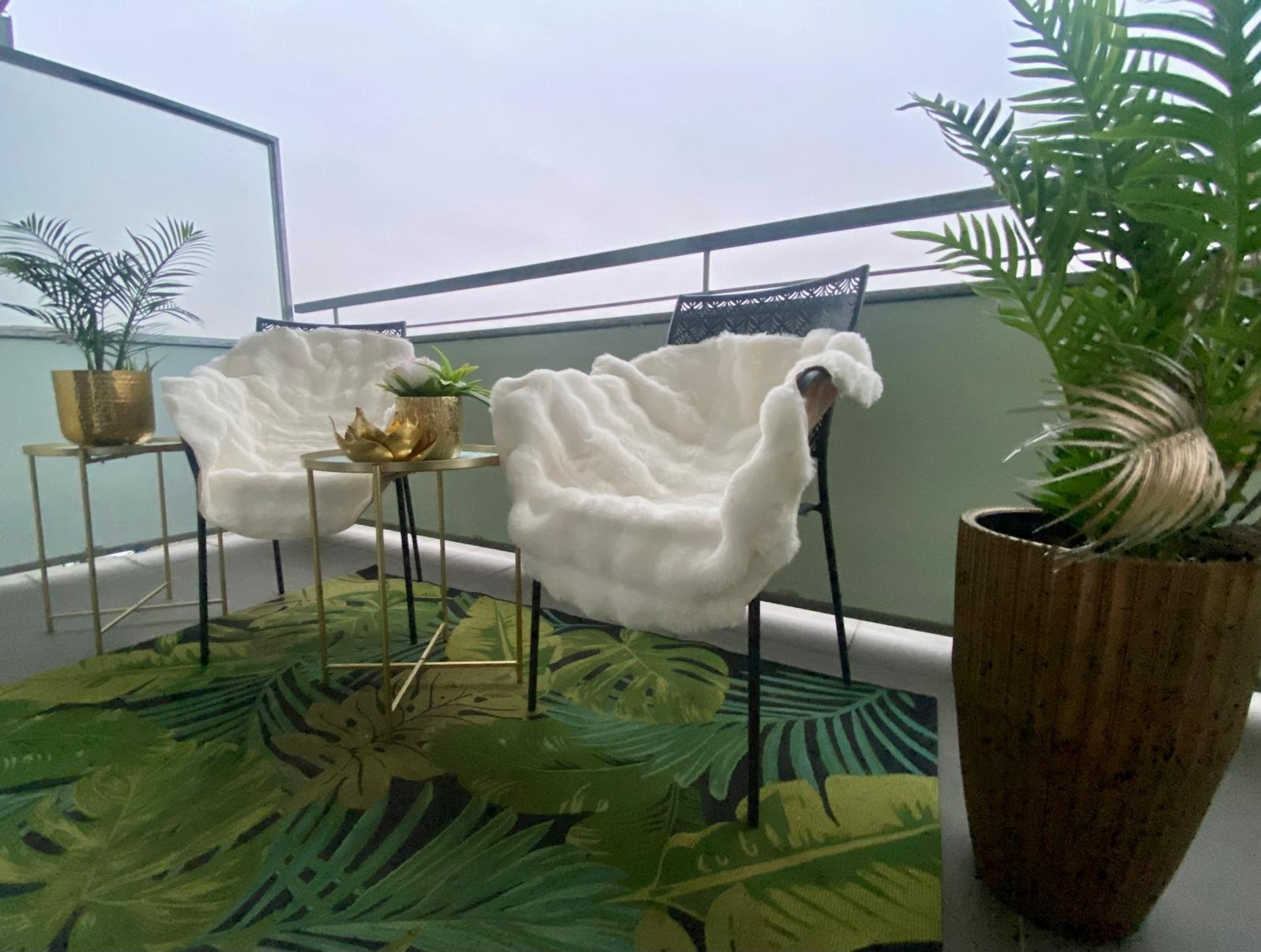 Balkón/Balcony