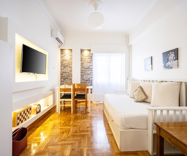 Acropolis Delux 1st FLR Aprt up 4 guests
