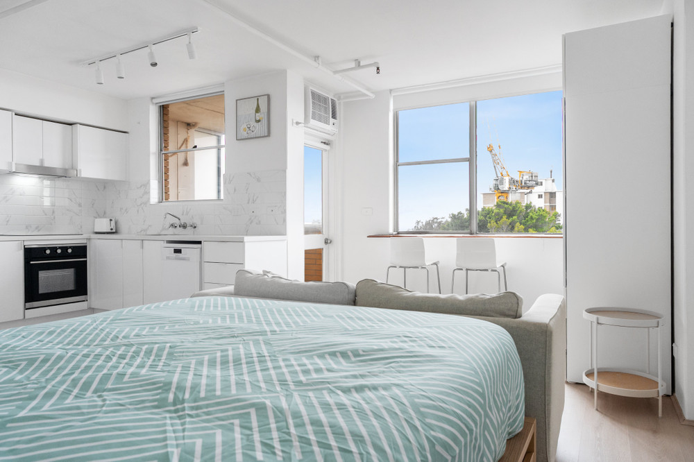 🌊 Bondi Beach Studio w/ Balcony & Sea Views preview