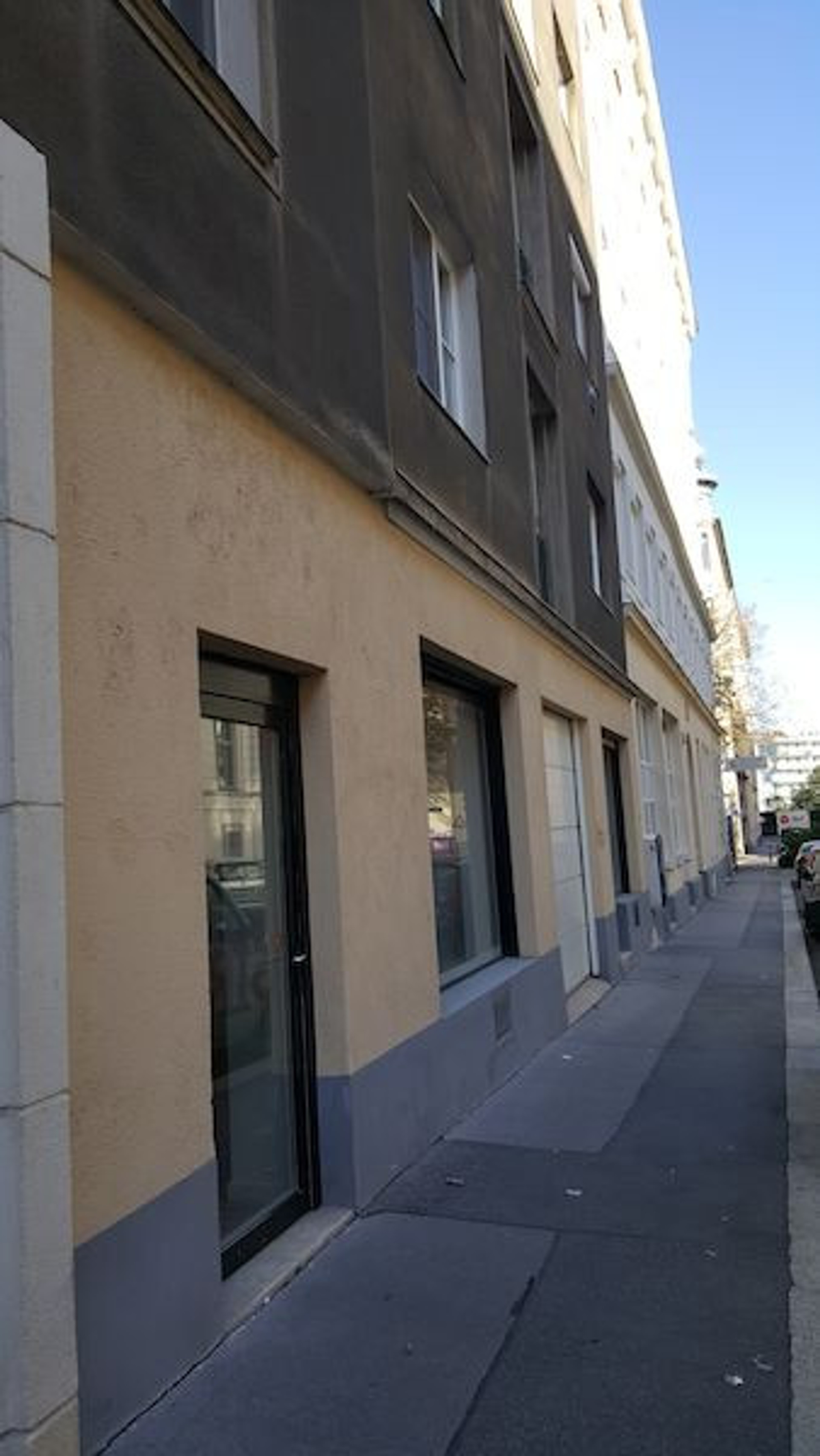 Straßenansicht