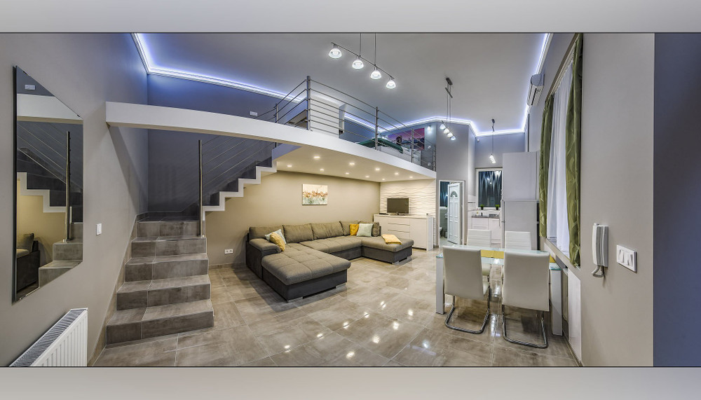 Quiet and beautiful apartment at Oktogon Square preview