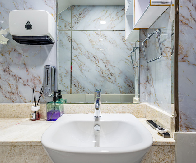 The Urban Retreat Elegant 3BR Townhouse Villanova