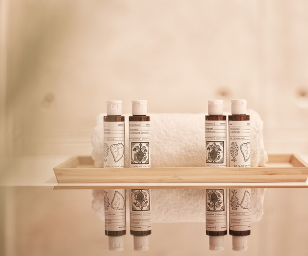 Bathroom amenities