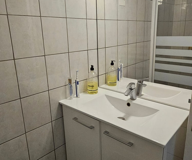 Your comfy stay in Juan-les-Pins – beach & parking