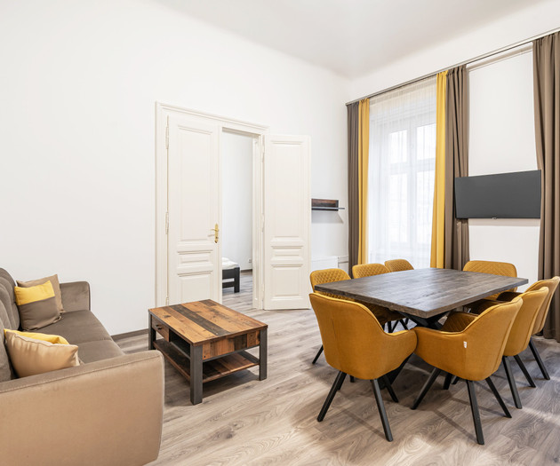 Modern 2-bedroom apartment with monthly cleaning