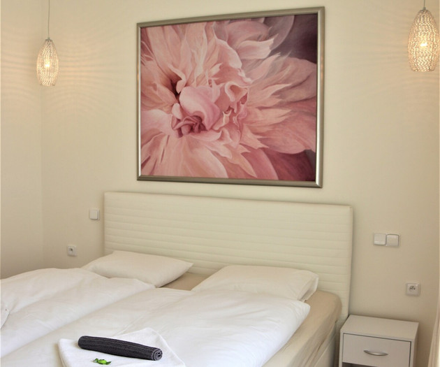 Flowers apartment 4