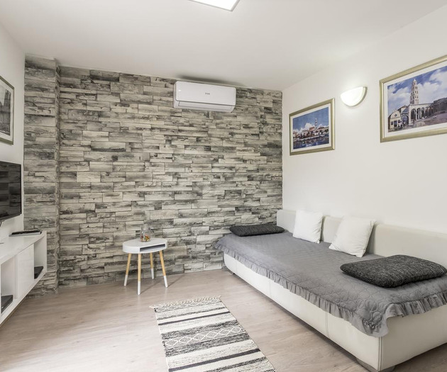Historic Charm - Modern Comfort