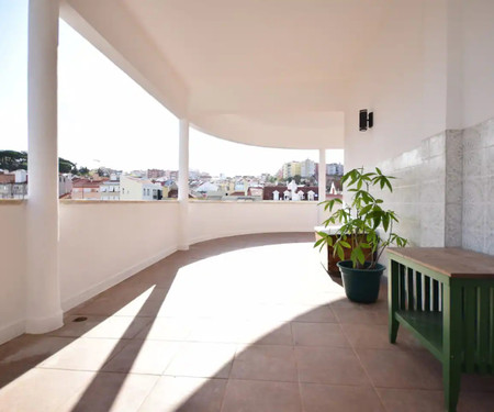 T0 in Arroios _ city view terrace