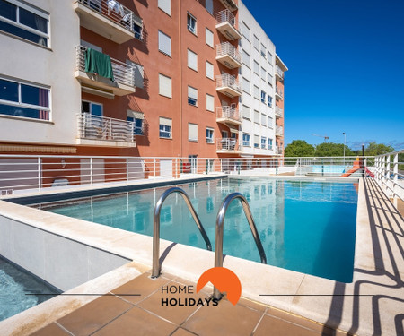 #203 Armação de Pêra Flat with Pool & Kids Park