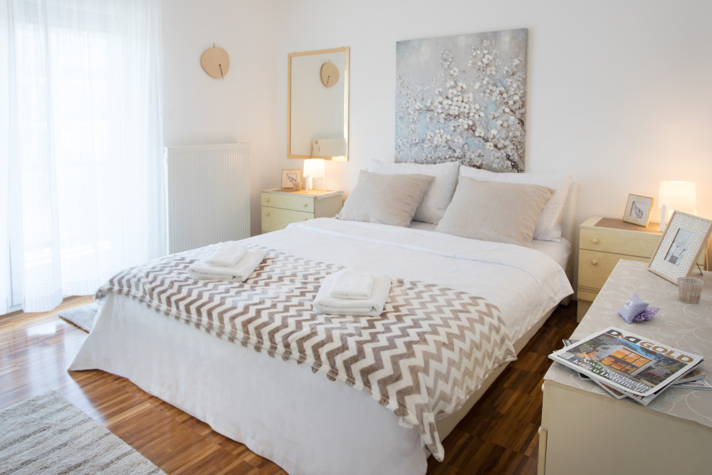 Spacious 2BDR Apartment - FREE PARKING preview