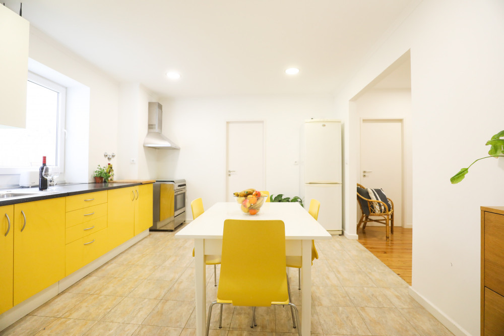 #1 Bright room in Martim Moniz