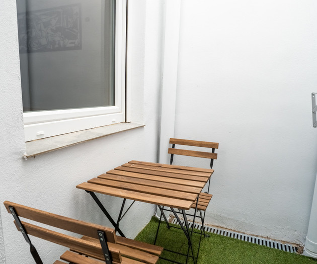 2-bedroom apartment for rent, bills included