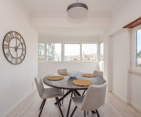 T2 apartment with panoramic view of  the Tejo