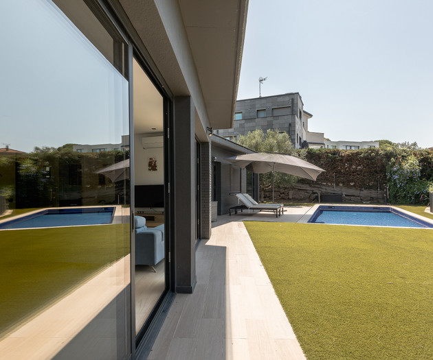 Villa Lumière – Between Barcelona, sea & mountains