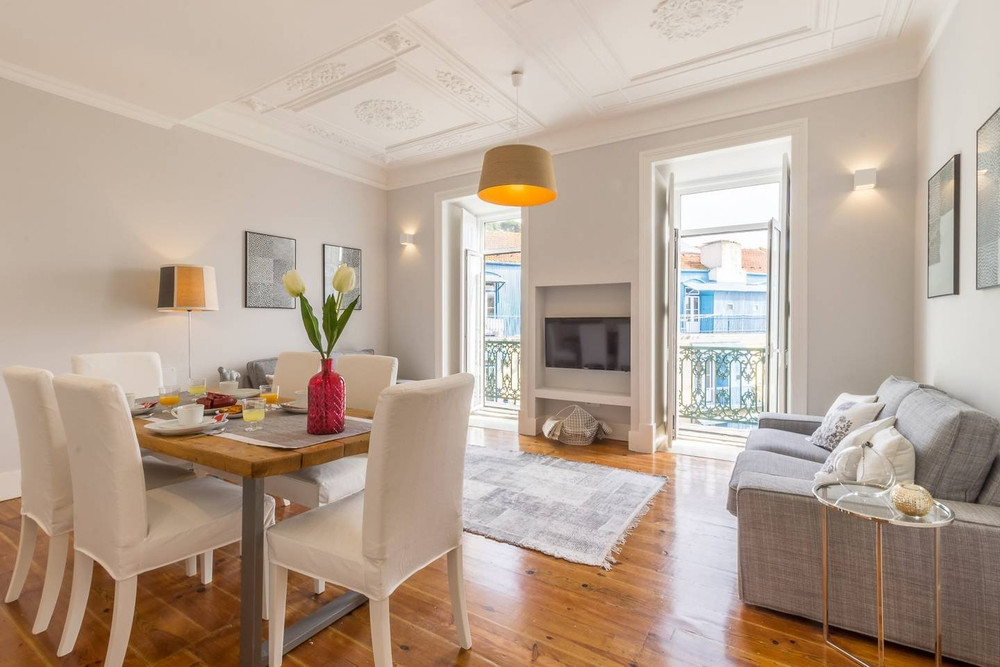 2 beds 2 baths in historical center Mouraria preview